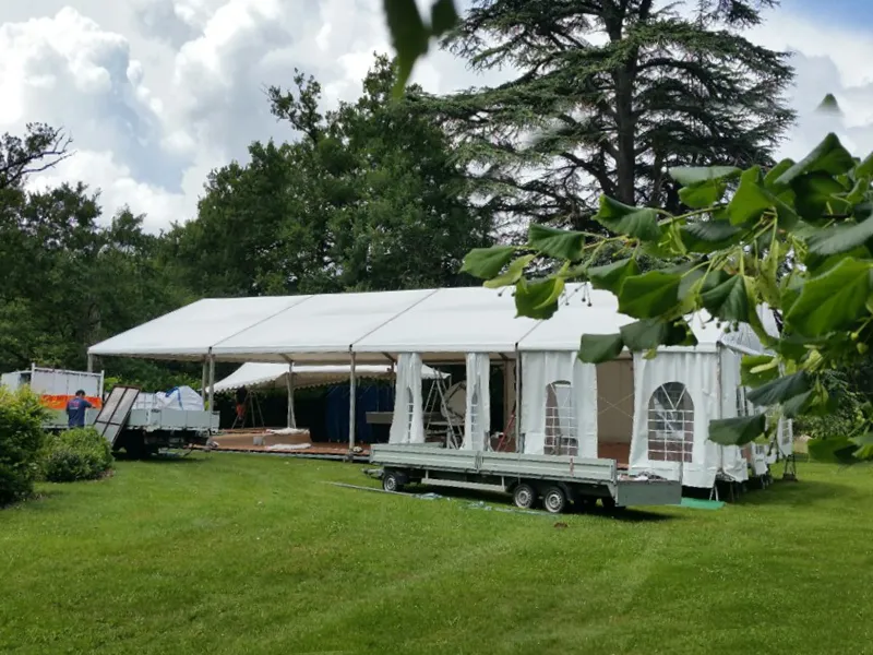 Location mobilier pour mariages, réceptions en Dordogne Périgueux | CG-Evenements.